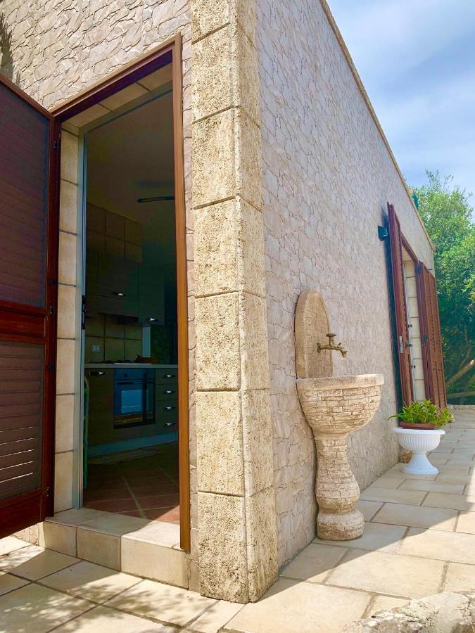 Stone Home - Sea & Landscape มาริตติมา ภายนอก รูปภาพ