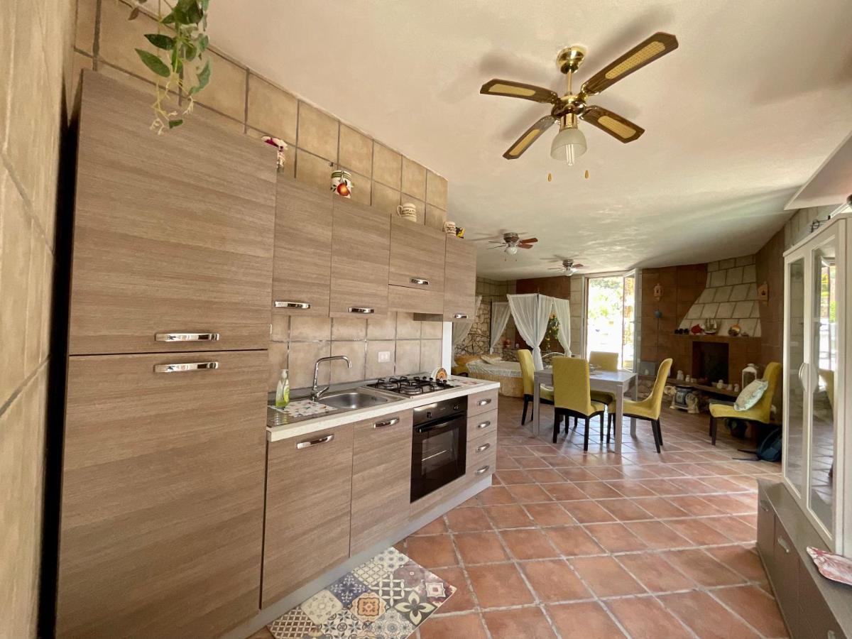 Stone Home - Sea & Landscape มาริตติมา ภายนอก รูปภาพ